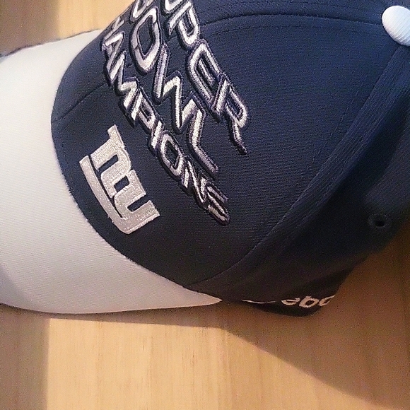NFL Superbowl Champions hat - NY Giants - Picture 7 of 8